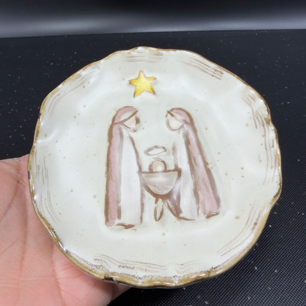 Mudpie‎ Ceramic Nativity Scene Decorative Plate Christmas Decor White Brown Star - Picture 9 of 11